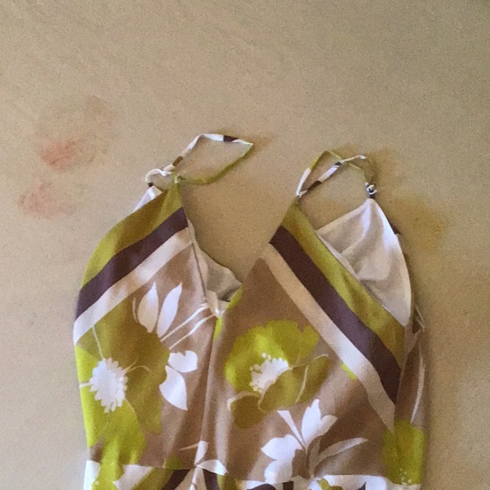 Dress - Picture 3 of 5